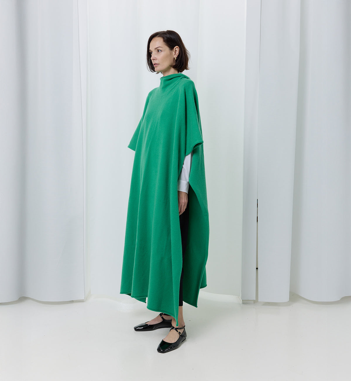 n°245 Go Attached-Balaclava Poncho by Extreme Cashmere