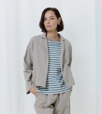 Cropped Jacket by Apuntob