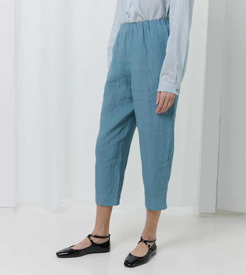 Cropped Trousers by Apuntob